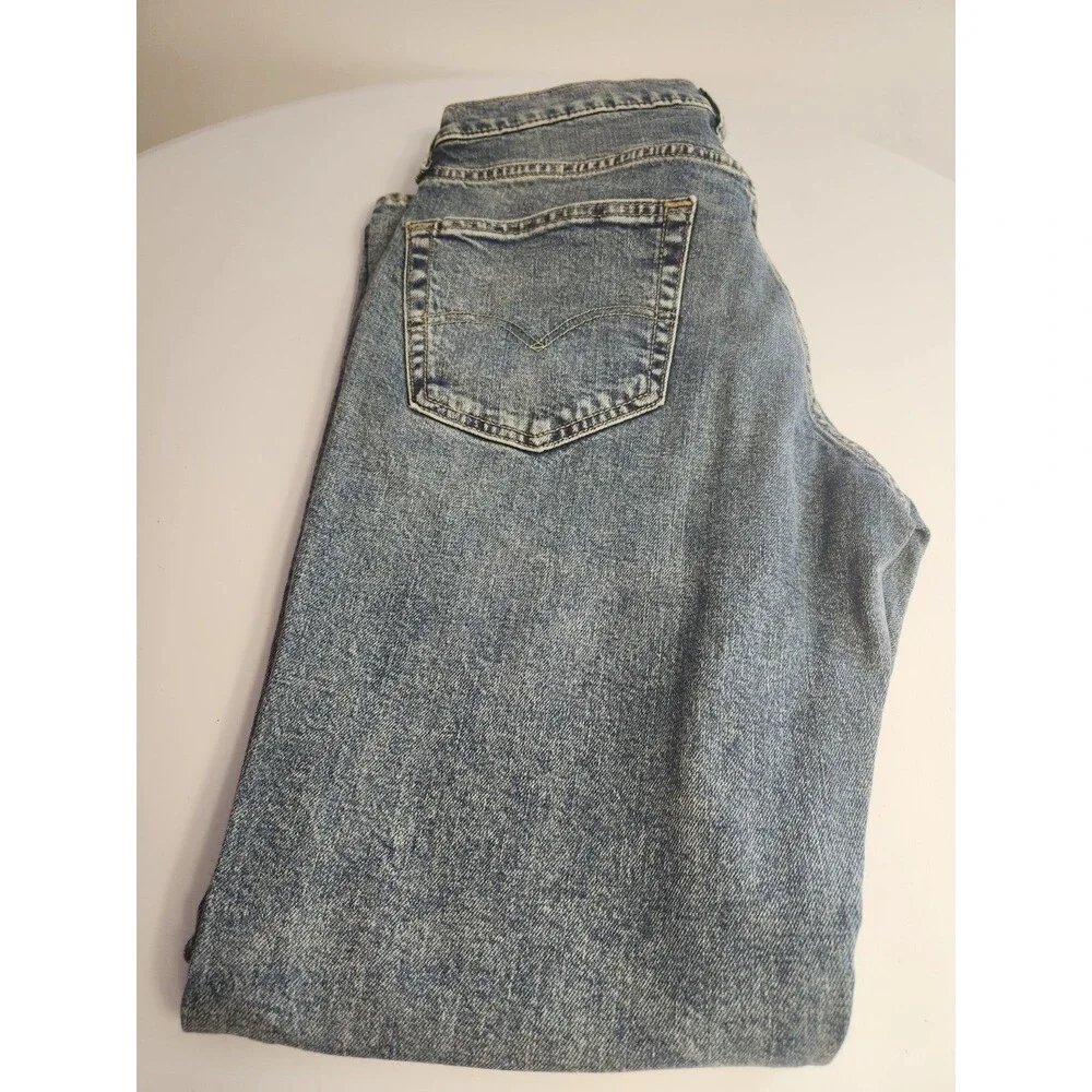 Levi 541 Size 30×30 Athletic Taper Stretch